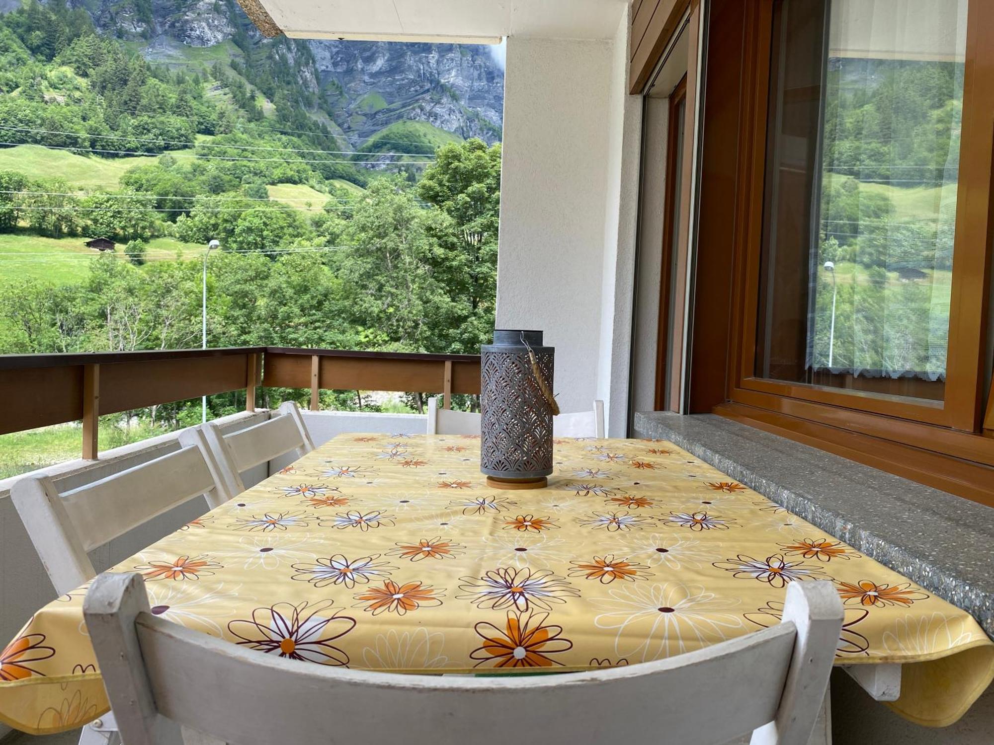 Ferienwohnung Alpen-Zauber Leukerbad Luaran gambar